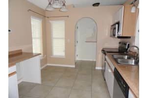 1756 Vista Lake Cir, Melbourne, FL 32904, Sold 06/30/16