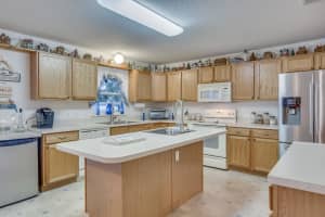 2335 Canopy Dr, Melbourne, FL 32935, Sold 07/26/16