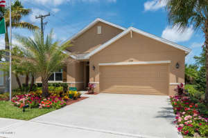 4653 Amaca Bay Ln, Melbourne, FL 32935, Sold 11/21/16
