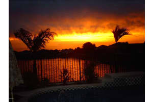 2002 Sorento Cir, West Melbourne, FL 32904, Sold 08/03/16