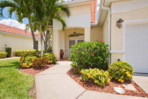 8635 Villanova Dr, Cape Canaveral, FL 32920, Sold 08/04/16