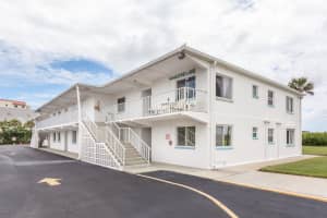 6401 Azure Ln, Cocoa Beach, FL 32931, Sold 08/25/16