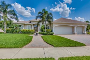3580 Gatlin Dr, Rockledge, FL 32955, Sold 07/26/16