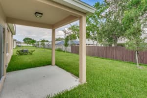 2017 Elkins Point, Melbourne, FL 32935, Sold 08/15/16