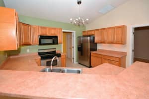 ST AUG BEACH, FL 32080, Sold 09/30/16