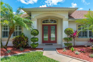 613 Sheridan Woods Dr, Melbourne, FL 32904, Sold 08/31/16