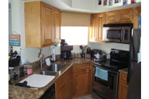 1999 Island Club Dr, Melbourne, FL 32903, Sold 08/29/16