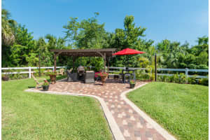 1118 Bolle Cir, Rockledge, FL 32955, Sold 08/29/16