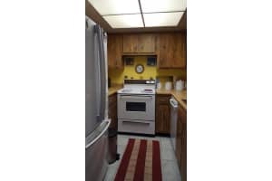 200 St Lucie Ln, Cocoa Beach, FL 32931, Sold 09/22/16