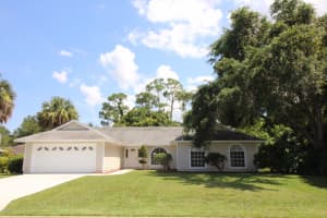 3515 6th Pl SW, Vero Beach, FL 32968, Sold 11/02/16