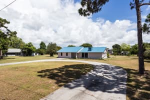 2120 Bridle Path, Melbourne, FL 32935, Sold 12/13/16