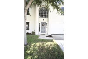 2115 Canopy Dr, Melbourne, FL 32935, Sold 08/31/16