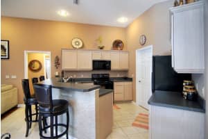 1697 Atrium Dr, Melbourne, FL 32935, Sold 09/09/16