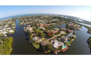 39 Yawl Dr, Cocoa Beach, FL 32931, Sold 11/17/16