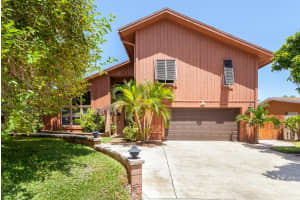 39 Yawl Dr, Cocoa Beach, FL 32931, Sold 11/17/16