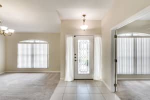 260 Carmel Dr, Melbourne, FL 32940, Sold 01/18/17