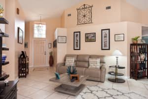 1951 Glen Meadows Cir, Melbourne, FL 32935, Sold 09/01/16