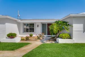 329 Apollo Dr, Satellite Beach, FL 32937, Sold 12/22/16