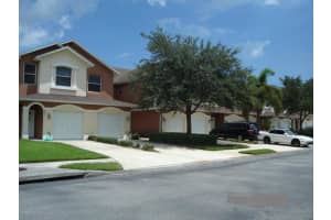 4865 Revenna Ct, Melbourne, FL 32904, Sold 08/23/16