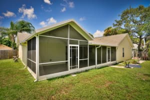4765 Hidden Creek Rd, Melbourne, FL 32935, Sold 12/12/16