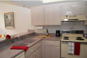 4026 Bayberry Dr, Melbourne, FL 32901, Sold 02/13/17