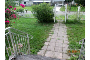 20 Emerald St, Melbourne, FL 32904, Sold 01/24/17