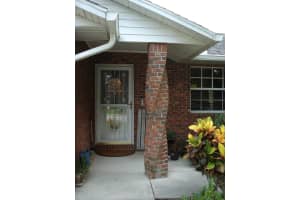 160 Palm Cir, Melbourne, FL 32940, Sold 10/31/16