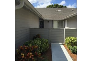 824 Willow Creek Ln, Melbourne, FL 32940, Sold 10/11/16