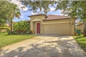 4141 Aiken Ln, Melbourne, FL 32901, Sold 12/09/16