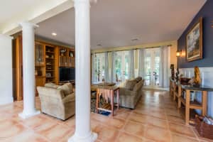 385 40th Ct SW, Vero Beach, FL 32968, Sold 11/09/16