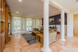 385 40th Ct SW, Vero Beach, FL 32968, Sold 11/09/16