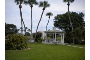 3165 N Atlantic Ave, Cocoa Beach, FL 32931, Sold 01/31/17