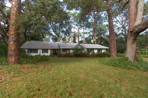 2335 Coconut Ln, Merritt Island, FL 32952, Sold 01/20/17