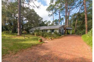 2335 Coconut Ln, Merritt Island, FL 32952, Sold 01/20/17