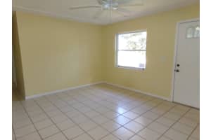 546 Louvre Dr, Melbourne, FL 32935, Sold 12/28/16