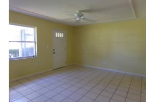 546 Louvre Dr, Melbourne, FL 32935, Sold 12/28/16