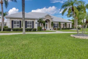 748 Oak Park Dr, Melbourne, FL 32940, Sold 03/17/17