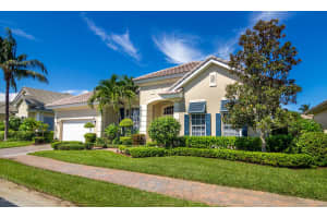 344 Clyde St, Melbourne Beach, FL 32951, Sold 11/28/16