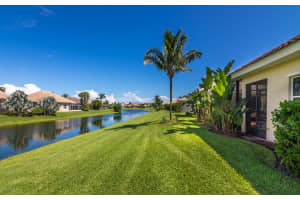 344 Clyde St, Melbourne Beach, FL 32951, Sold 11/28/16