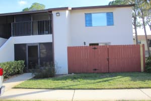 629 Ridge Club Dr, Melbourne, FL 32934, Sold 12/02/16