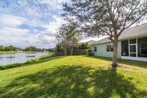 1882 Woodfield Cir, Melbourne, FL 32904, Sold 02/08/17