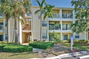 1951 Island Club Dr, Melbourne, FL 32903, Sold 01/20/17