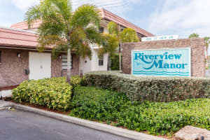 200 St Lucie Ln, Cocoa Beach, FL 32931, Sold 01/30/17