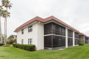 200 St Lucie Ln, Cocoa Beach, FL 32931, Sold 01/30/17