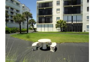 333 N Atlantic Ave, Cocoa Beach, FL 32931, Sold 04/17/17