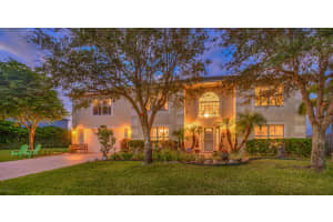 1392 Sorento Cir, West Melbourne, FL 32904, Sold 01/26/17