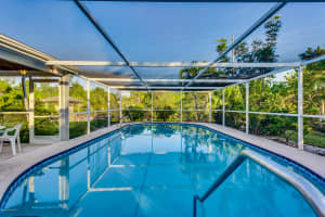 122 Sunset Dr, Cocoa Beach, FL 32931, Sold 07/17/17