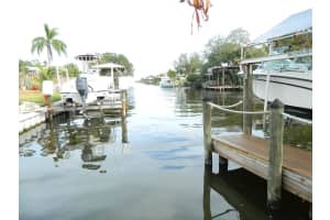 1615 Larchmont Ct, Merritt Island, FL 32952, Sold 04/28/17