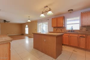 1302 Sorento Cir, West Melbourne, FL 32904, Sold 01/09/17