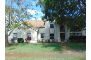 2670 Lowell Cir, Melbourne, FL 32935, Sold 03/07/17